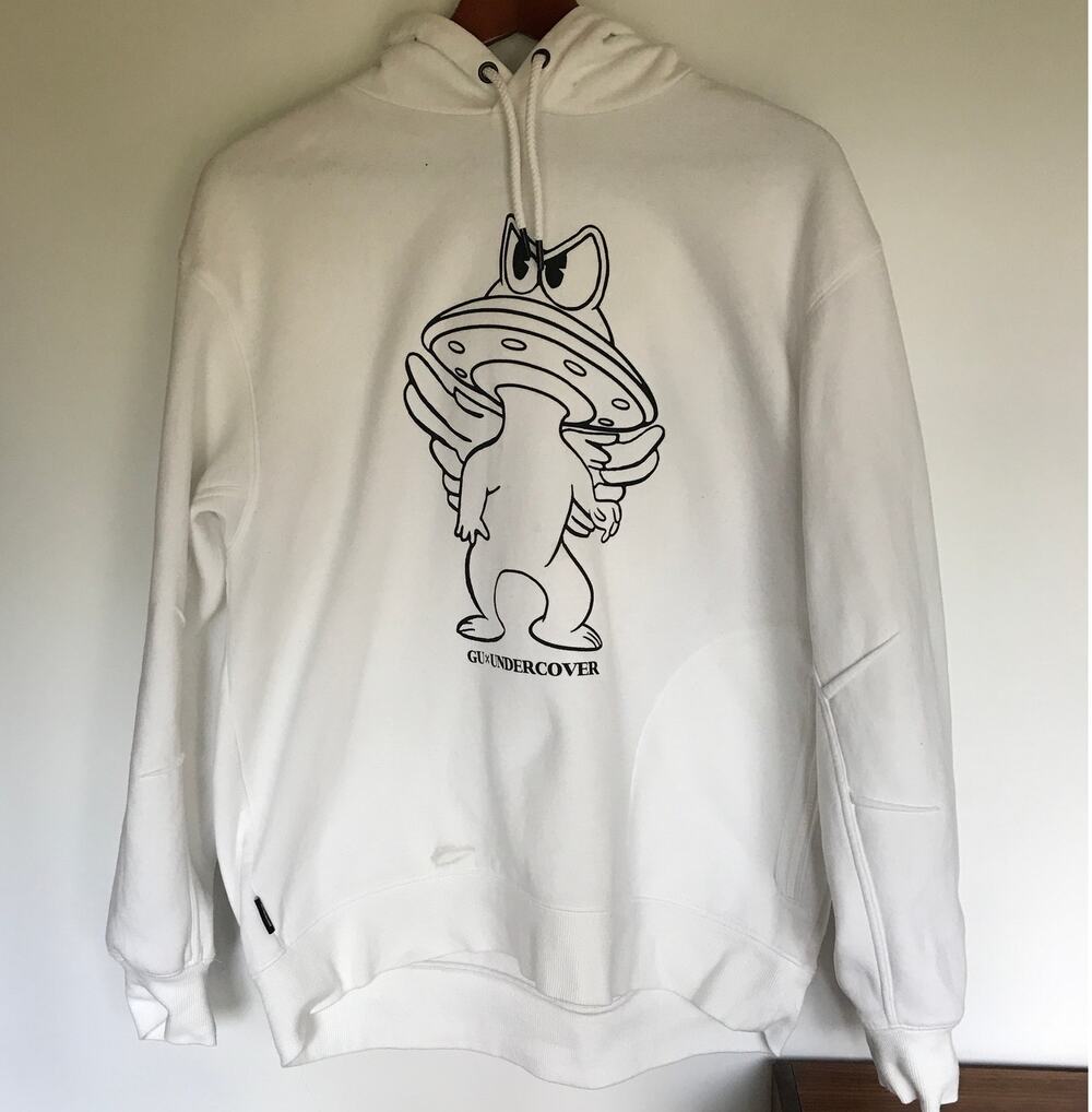 GU x Undercover Big Print Alien Hoodie - white - Japanese Size XL - stained!